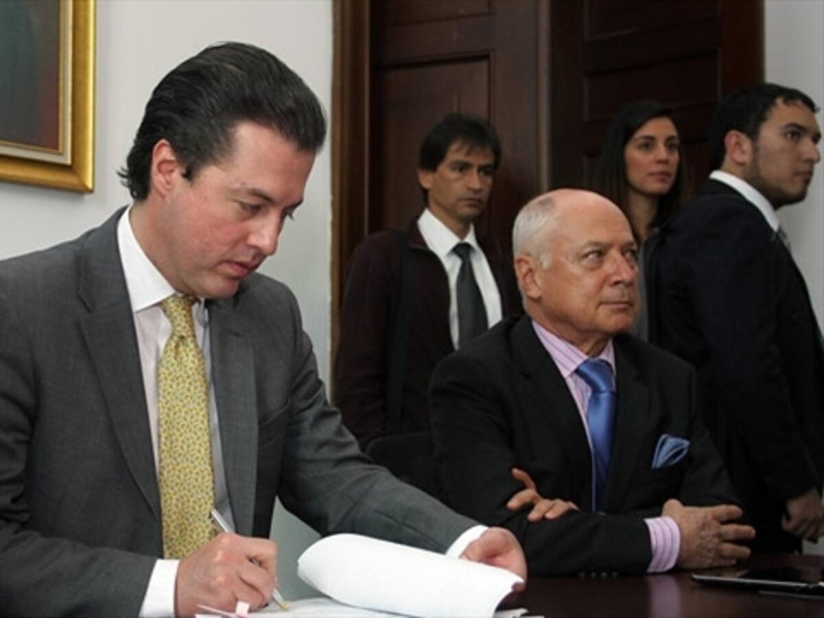 En firme investidura del senador Juan Manuel Galán