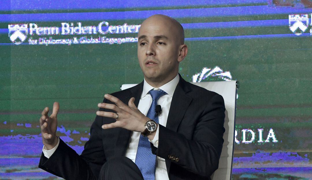 El asesor Juan Sebastián González