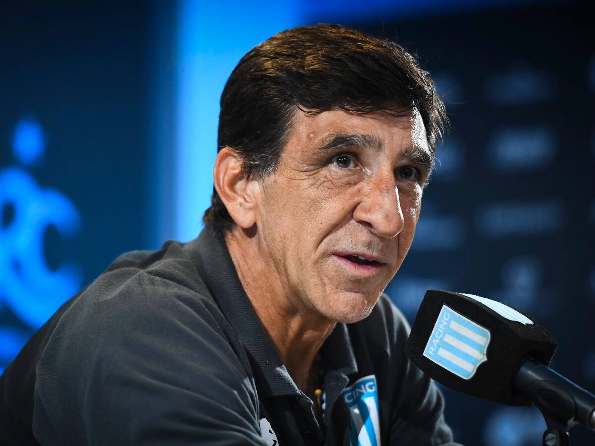 Gustavo Costas elogia a Quintero: “Juanfer está dando todo, en River no corría como acá”