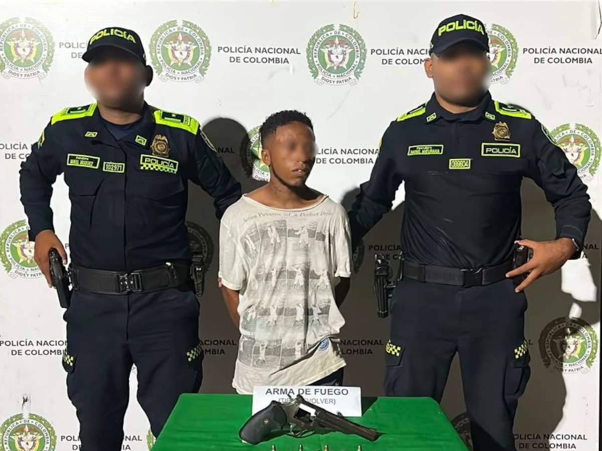 Capturado ‘Pulguita’ con arma de fuego ilegal en el barrio Las Delicias