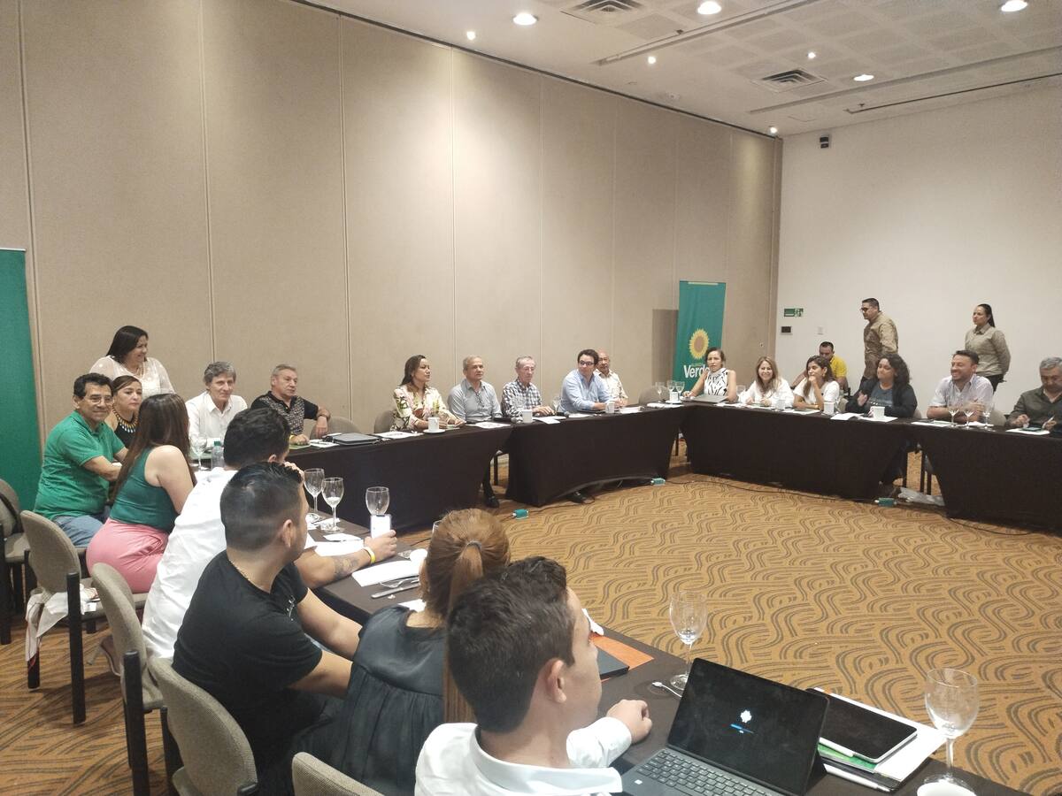 Humanización penitenciaria es beneficiar a delincuentes: senador Jota Pe Hernández