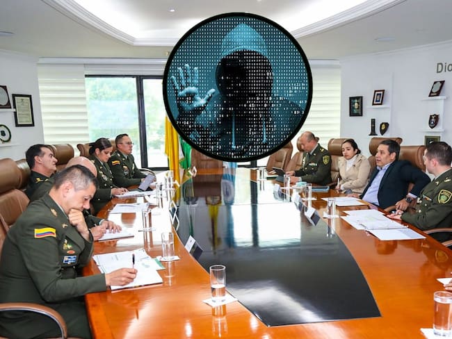Reunión entre el general Salamanca y el ministro de las TIC, Mauricio Lizcano. Cortesía: Policía Nacional.