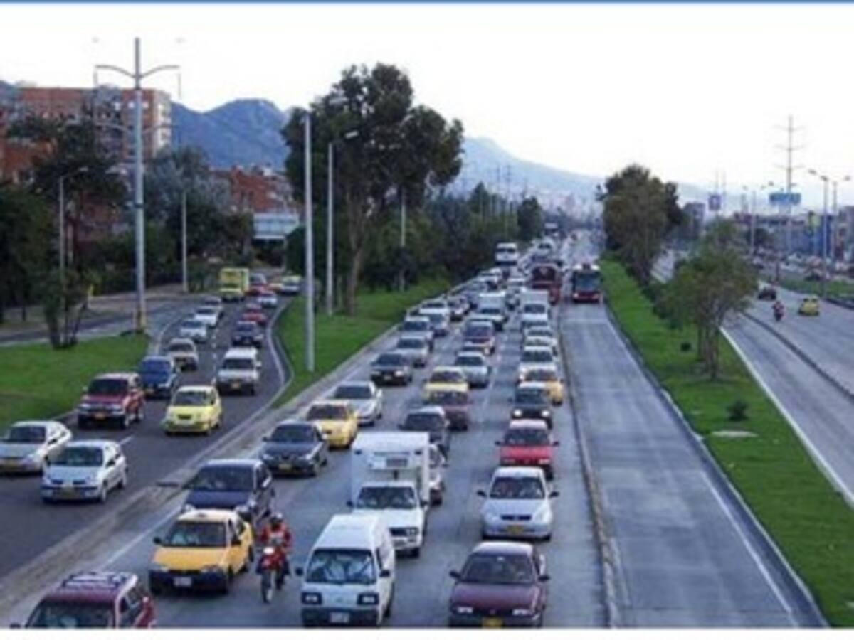 Más de 100 conductores sancionados por violar el ‘pico y placa’ en Bogotá