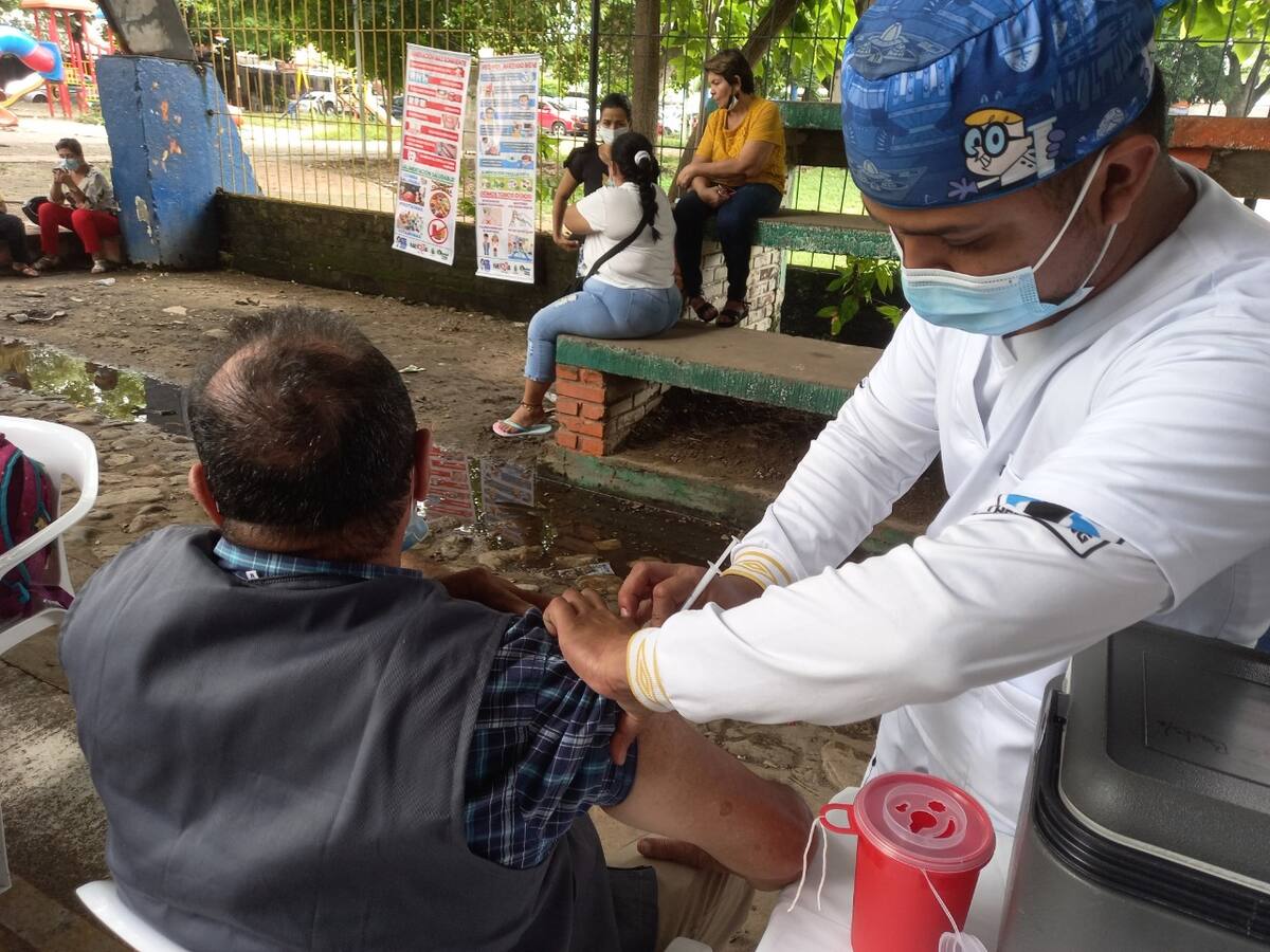 Covid-19, dengue y vacunación prioridades en materia de salud en Neiva