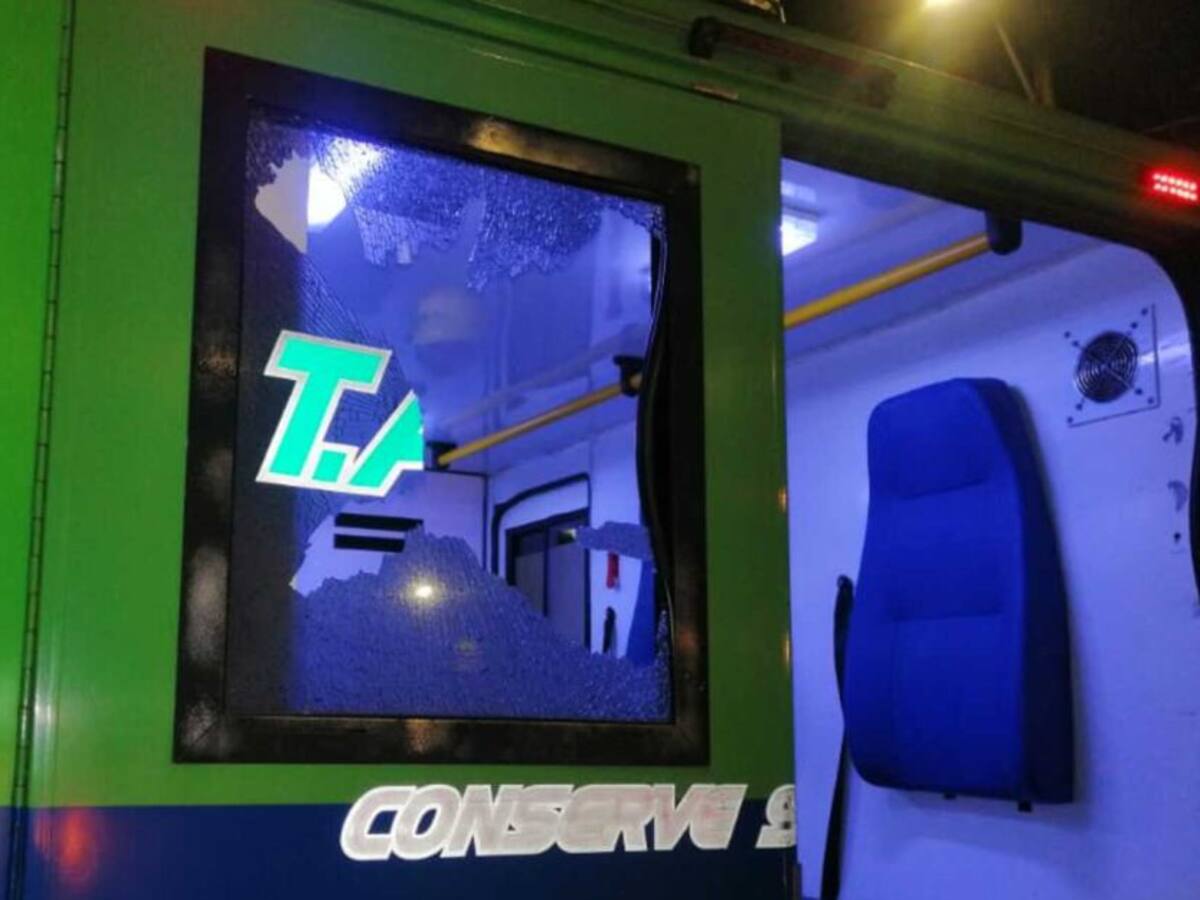 Ambulancia fue atacada en medio de disturbios registrados en Pereira