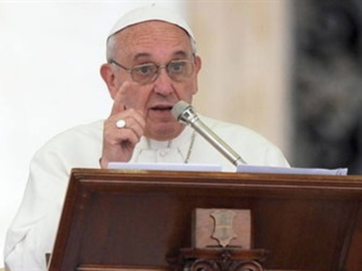 "Una cosa es recitar el Credo de corazón y otra como papagayos": Papa