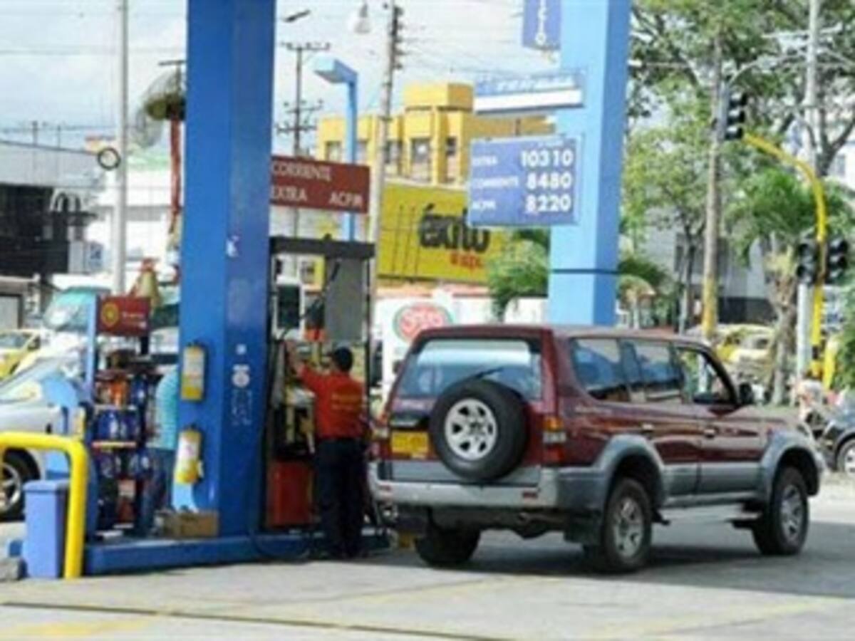 Liberales esperan que gasolina baje antes de diciembre