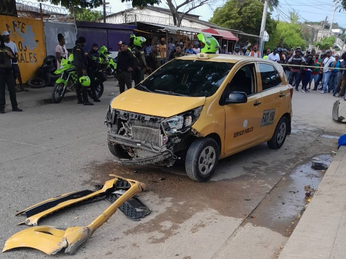 Choque entre taxi y motocicleta dejó una mujer muerta en Cartagena