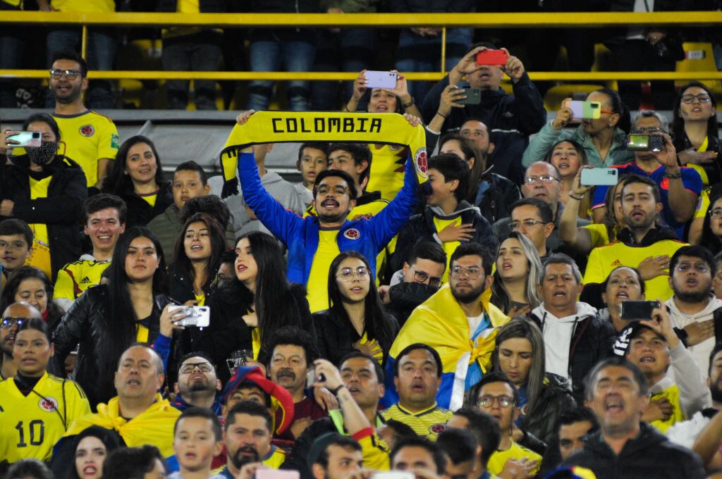 Despliegan fuerte operativo policial para garantizar el orden en el partido de Colombia en El Campín. Getty Images