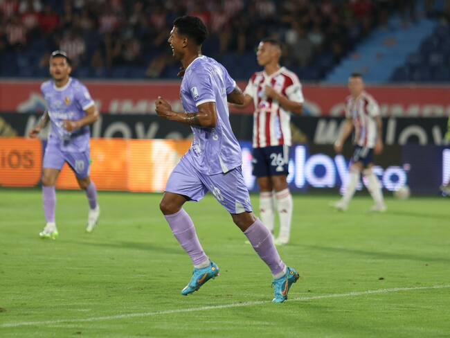 Estéfano Arango celebra el gol marcado al Junior / Foto: @cdtolima