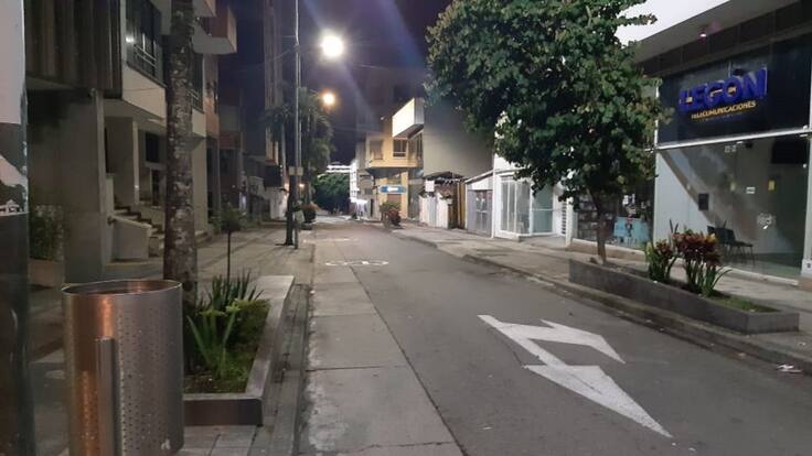 Todos los fines de semana de agosto regirá el toque de queda en Armenia