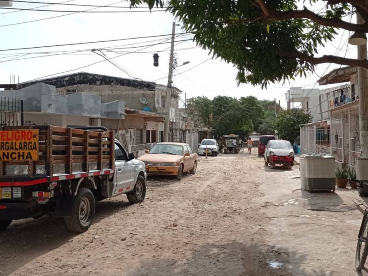 Comunidad pide pavimentación de una calle en Soledad, Atlántico