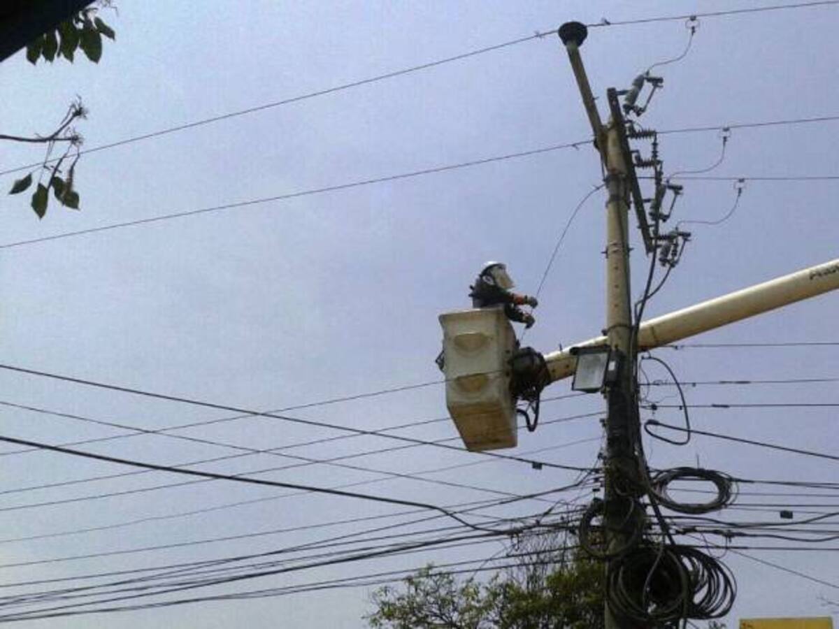 Electricaribe adelanta plan de lavado de redes eléctricas en Cartagena