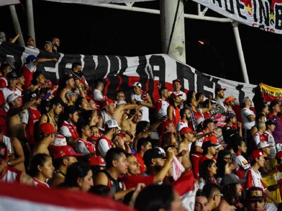Un hincha del Santa Fe murió y otro quedó herido en San Luis, Antioquia