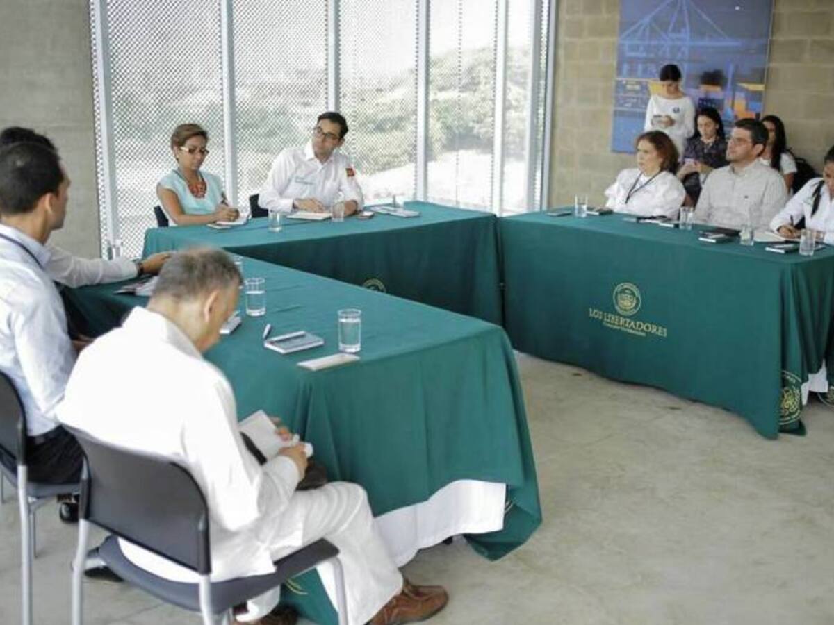 “Si te dejaron, enamórate”, estrategia para afrontar paro de pilotos de Avianca en Cartagena