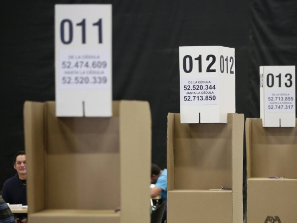 Polémica por propuesta que permitiría a bogotanos votar por gobernador