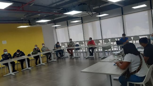 En la mesa participaron la Policía Nacional, Armada, Defensoría del Pueblo, Procuraduría General y Fiscalía