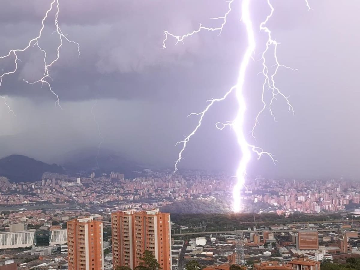 Piden estar alerta en Medellín por las fuertes lluvias de las últimas horas