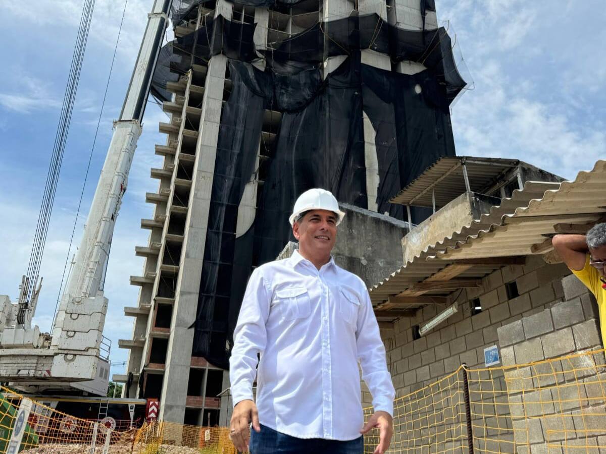 “Desmonte de edificio Aquarela avanza de forma segura y en los tiempos estipulados”: Dumek