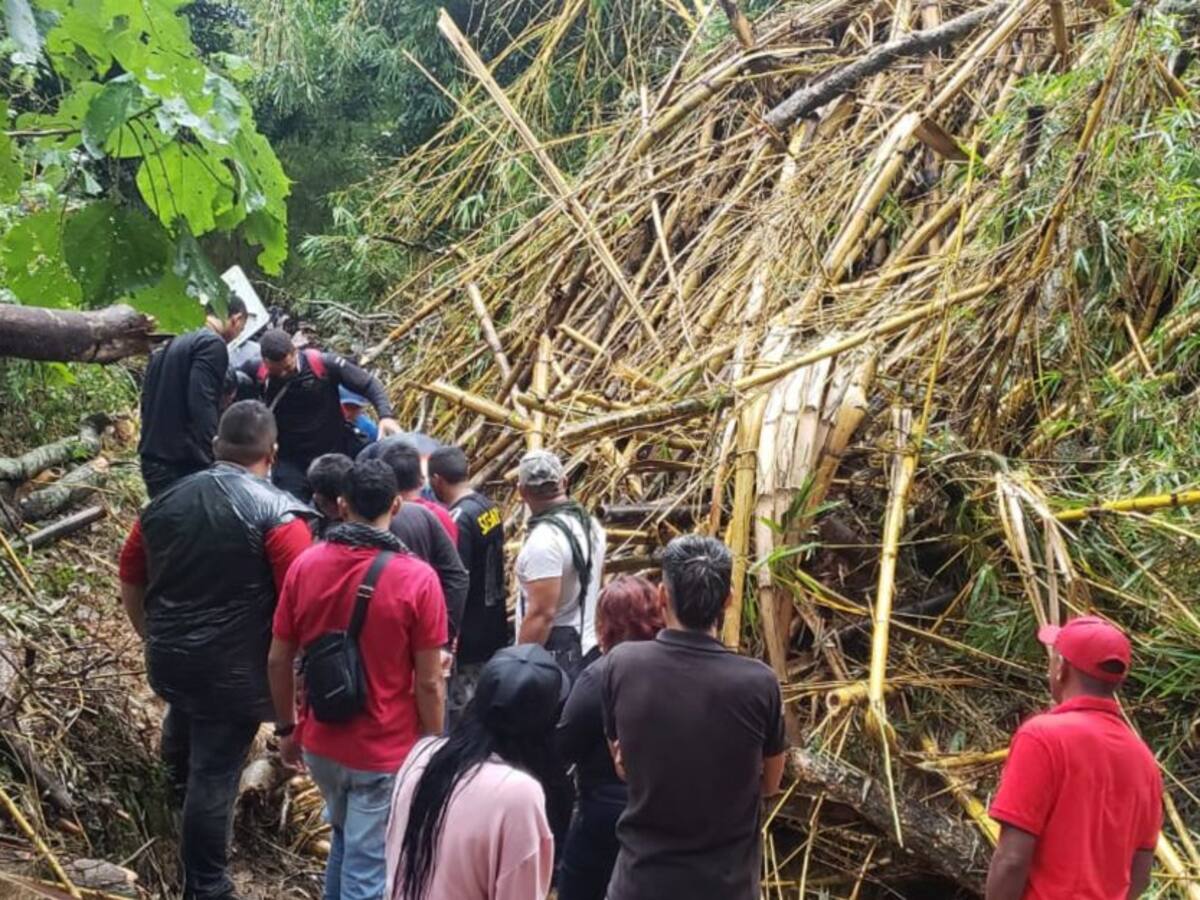 Aguaceros provocan deslizamientos y desbordamiento de ríos en Santa Marta