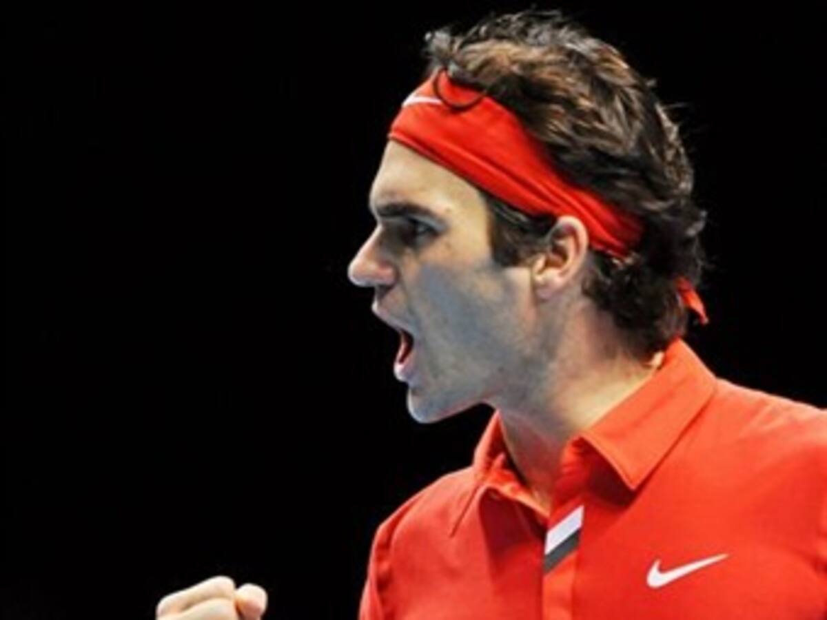 Federer venció a Soderling y avanzó a semifinales del Masters de Londres