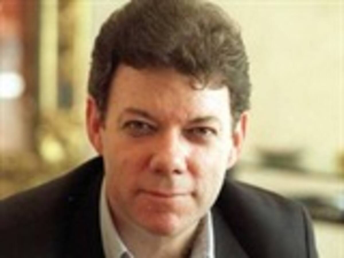 “Lo de los teléfonos chuzados es una situación bochornosa y grave”: Mindefensa