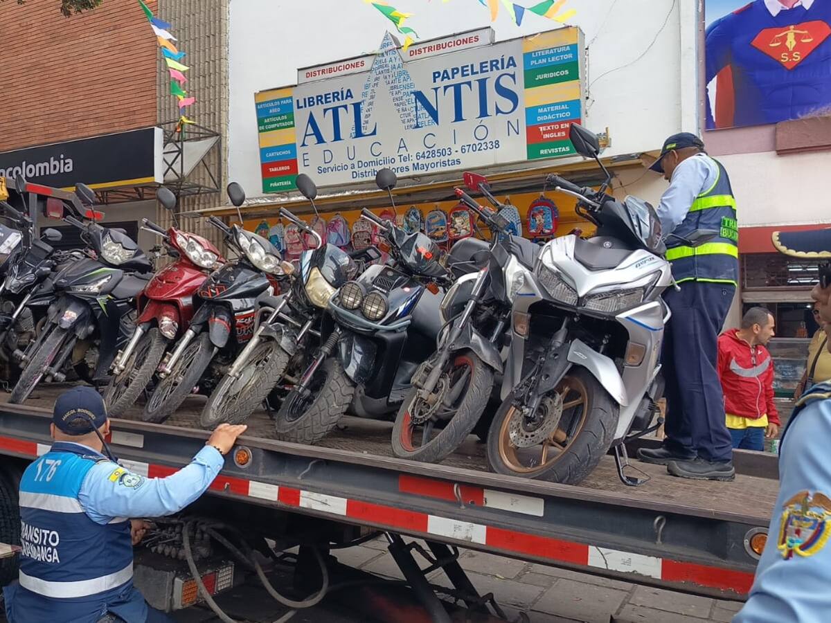 Operativo contra los ‘mal parqueados’ en el centro de Bucaramanga