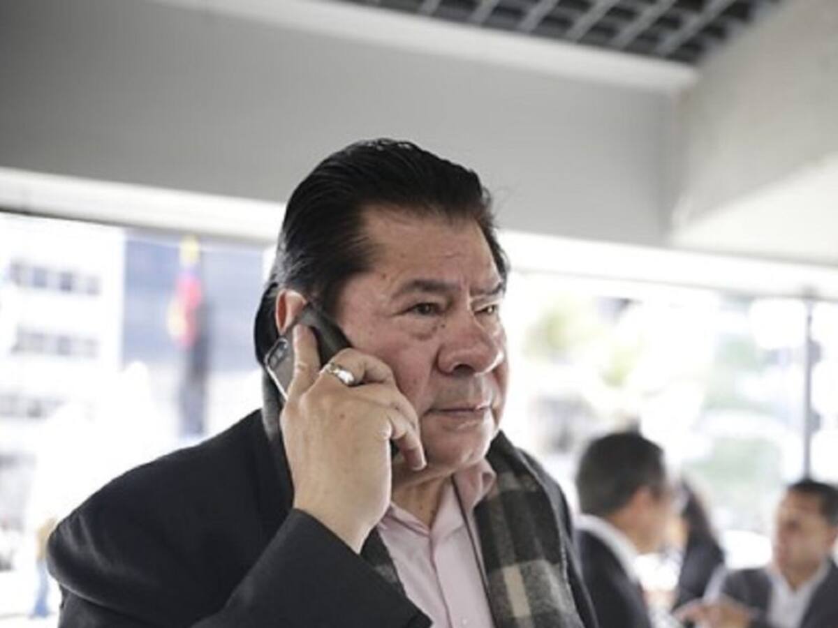 Centrales obreras califican de "regresiva" propuesta de un salario regional