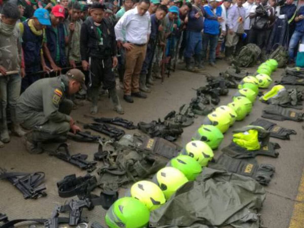 Gobernador de Risaralda asegura que sin entrega de armas, no habrá diálogos