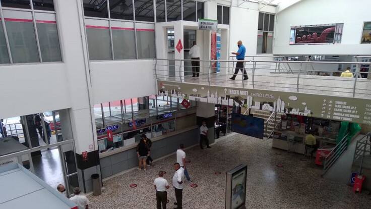 El gerente de la Terminal de Transportes, Alberto Trujillo