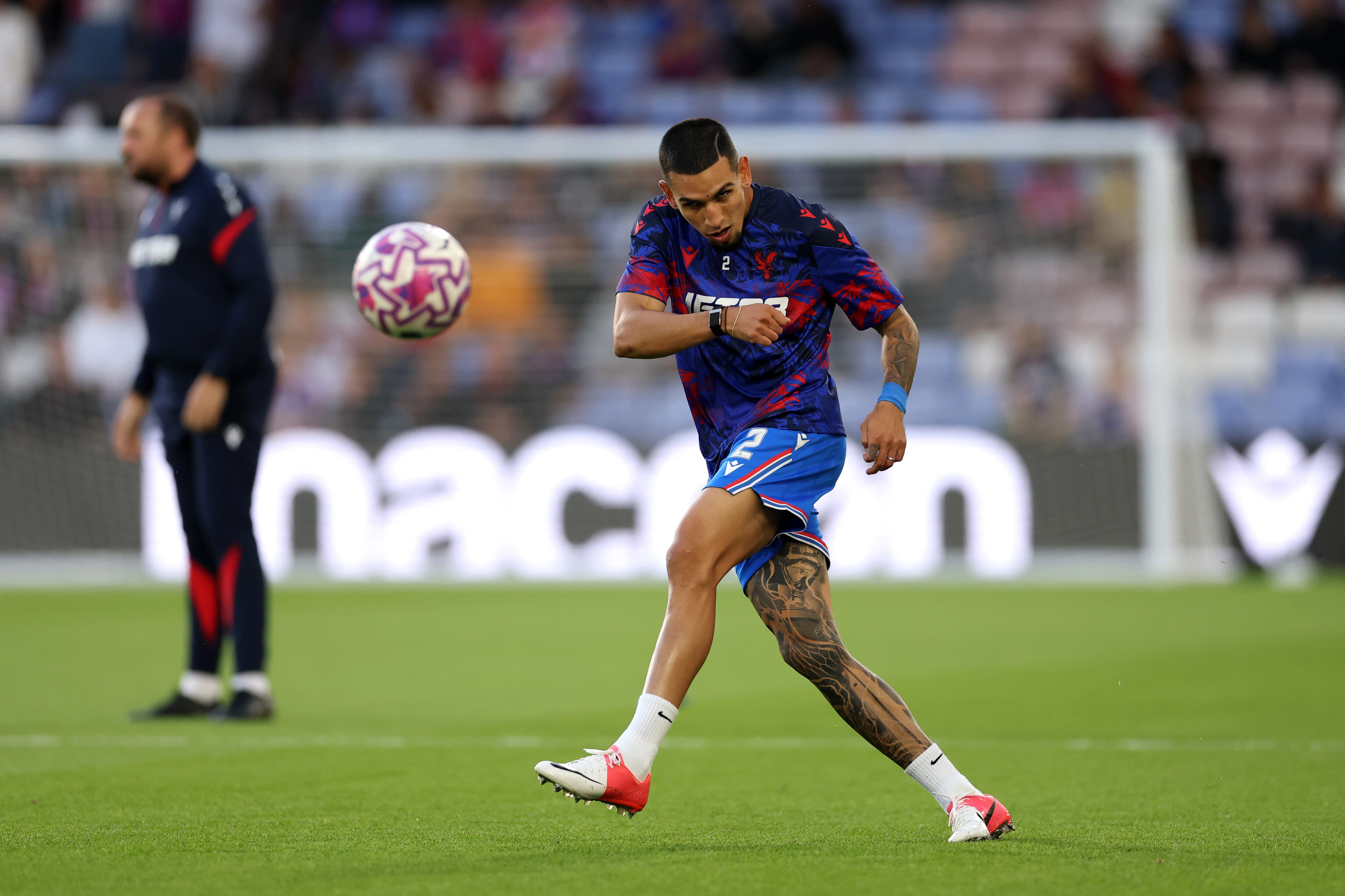 Daniel Muñoz y Jefferson Lerma titulares en flojo debut del Crystal Palace en la Conference League. (Photo by Ryan Pierse/Getty Images)