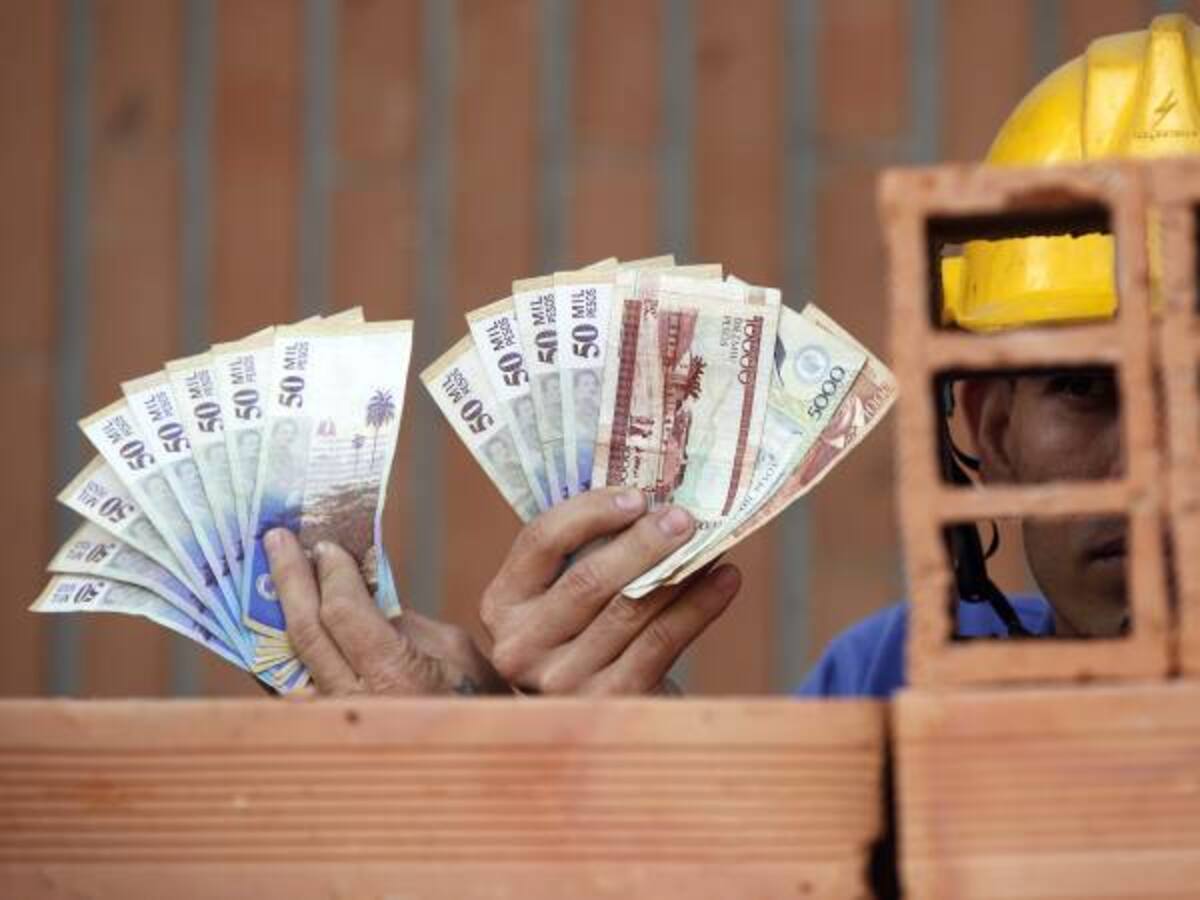 Trabajadores decepcionados con incremento del 7% al salario mínimo