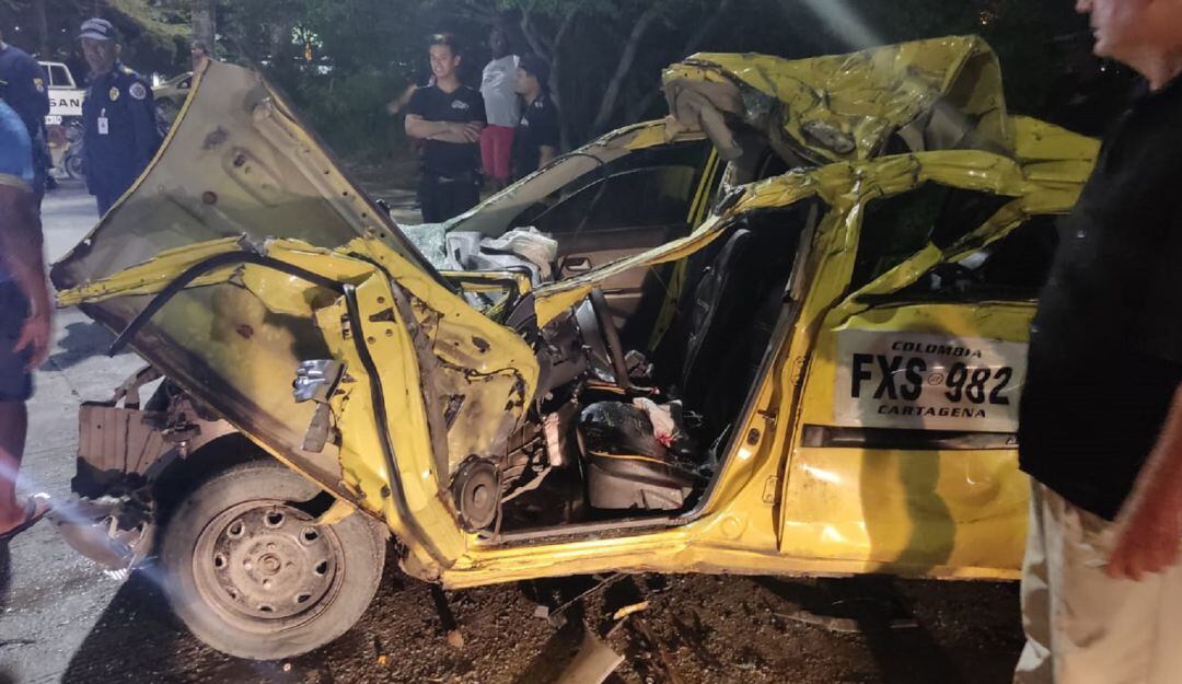 El accidente se presentó en el sector de la Y de Olaya de la vía La Cordialidad. El conductor de la camioneta iba borracho