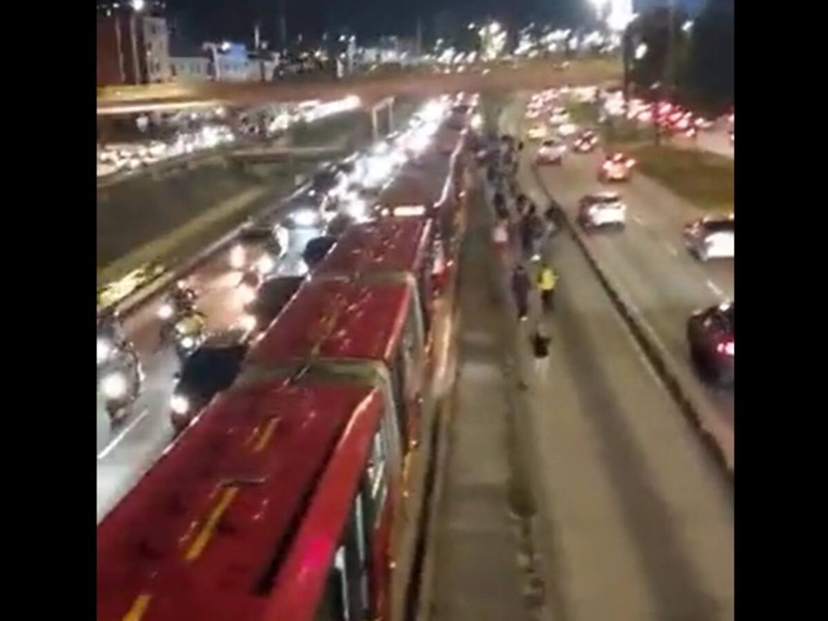EN VIVO | Transmilenio HOY 16 de agosto: Monumental trancón en la Av. NQS