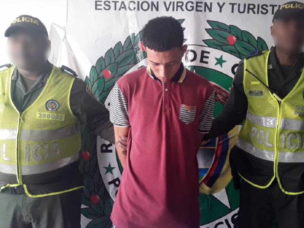 Capturan a joven de 17 años por homicidio en el barrio Villas de Aranjuez