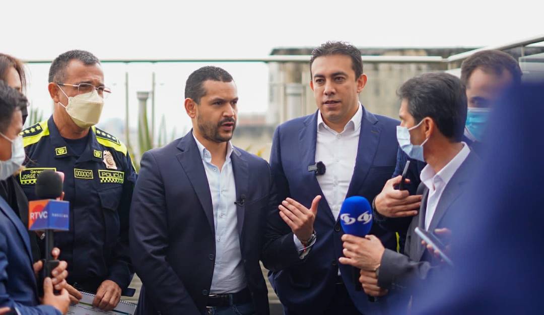 Ministro del Interior Daniel Palacios y Registrador Nacional Alexander Vega