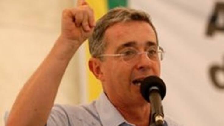 Uribe desautorizó pronunciamientos guerreristas contra Venezuela