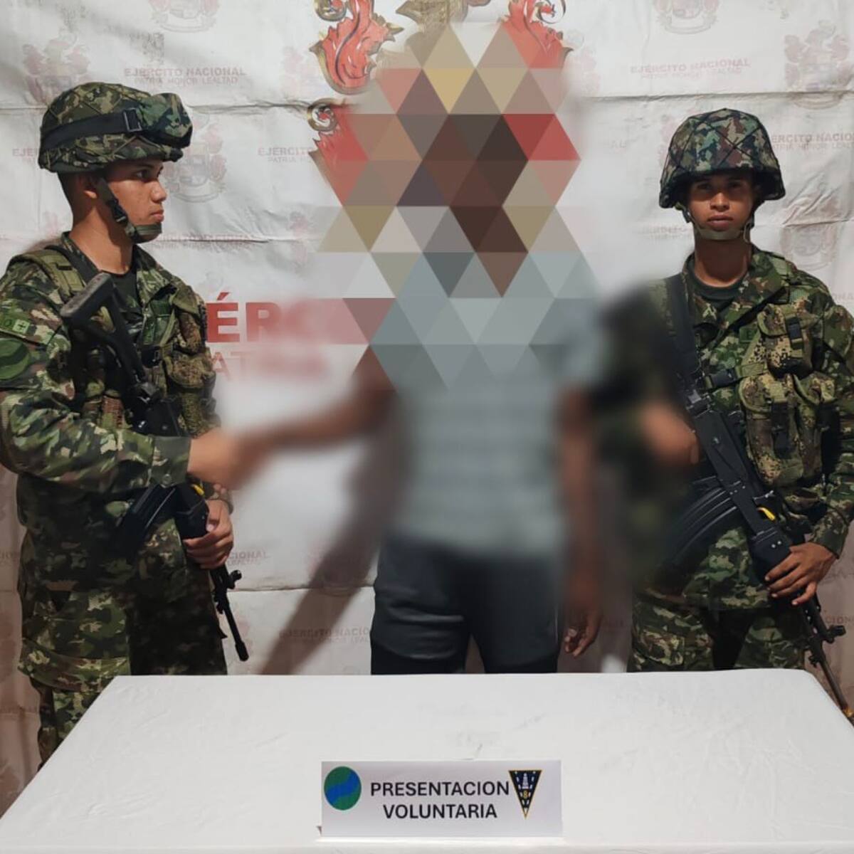 Porque sus compañeros lo dejaron herido y abandonado, un joven se entregó al ejército en Segovia