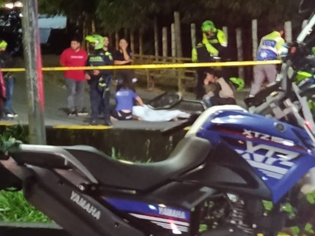 Motociclista falleció en accidente de tránsito en Armenia, Fiscalía asumió la investigación