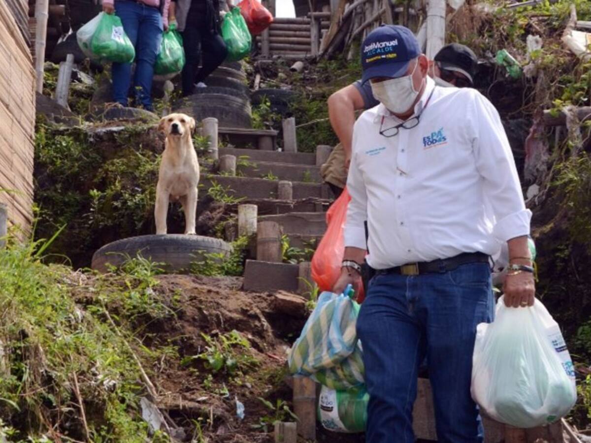 Polémica en Armenia por compra de mercados para la emergencia en Pereira