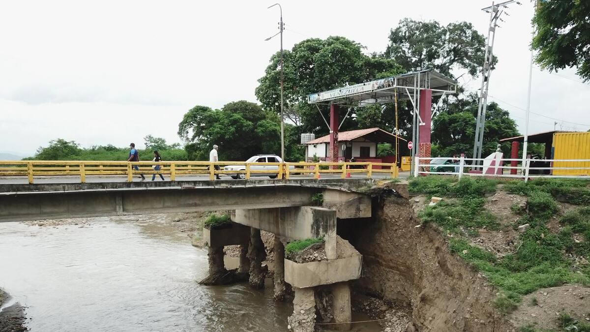 Solo está habilitado paso peatonal por puente internacional Francisco de Paula Santander
