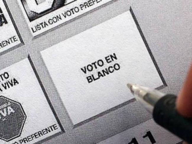Fabián Hernández, director de comunicaciones de la MOE explica las implicaciones del voto en blanco