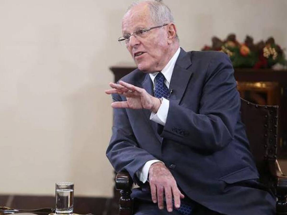 “La destitución de Kuczynski es incierta, cada voto cuenta”: Clara Elvira Ospina