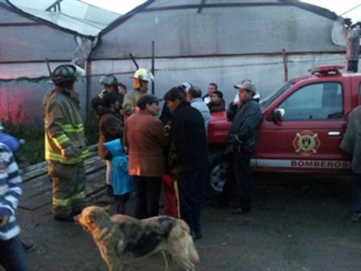 Por lo menos 66 damnificados por vendaval en el nor-occidente de Bogotá