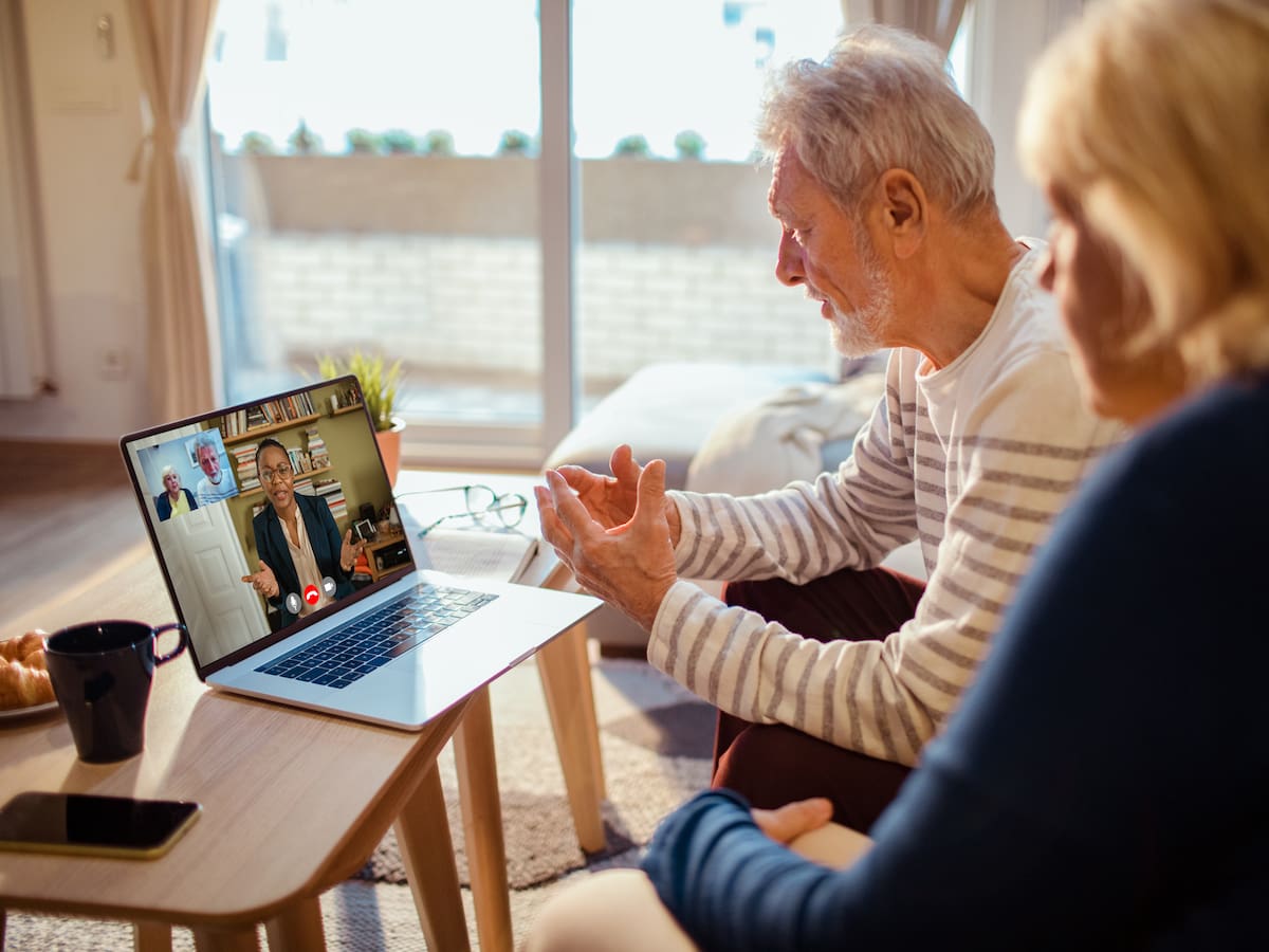 ¿Qué pasa con su pensión si se va del país? Así se procede en Porvenir y Colpensiones
