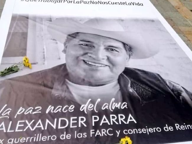 Plantón por el crimen del excombatiente de FARC Alexander Parra - Foto Reincorporación FARC