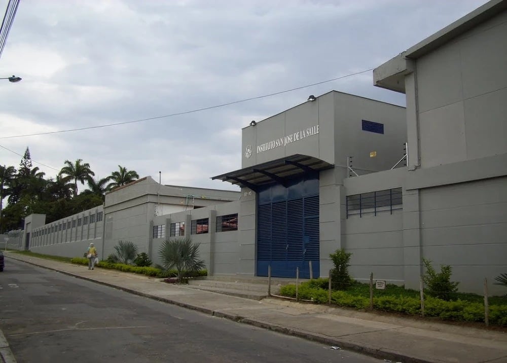 Se ‘embolató’ la nueva sede del Instituto San José de la Salle. Foto: Suministrada