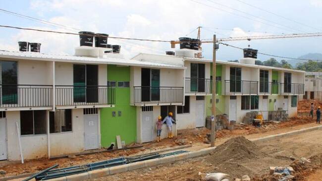 El suceso dejó más de 330 muertos, 398 heridos, 71 personas desaparecidas y más de 1300 damnificados.