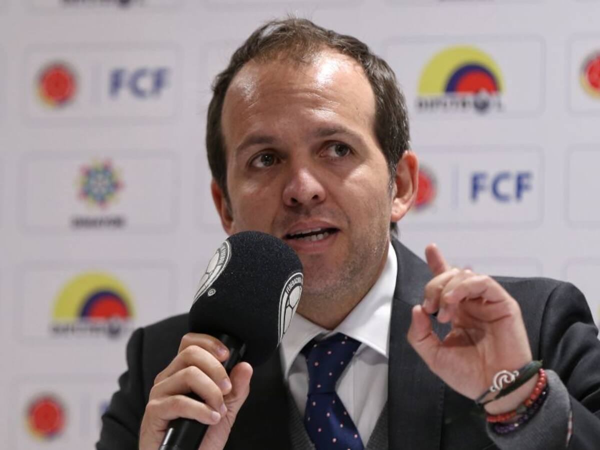 "Hoy no hay condiciones para tener fútbol, ni en una sede ni en todas"