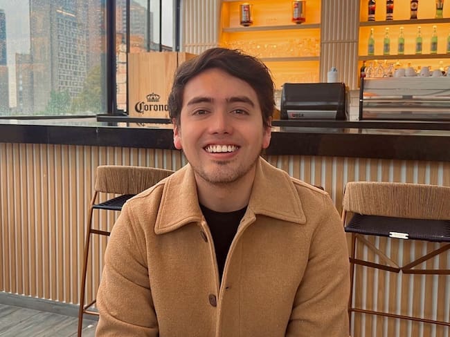 El edil de Fontibón, Julián Triana, denunció que fue lo intentaron drogar en un taxi en Bogotá. /Twitter